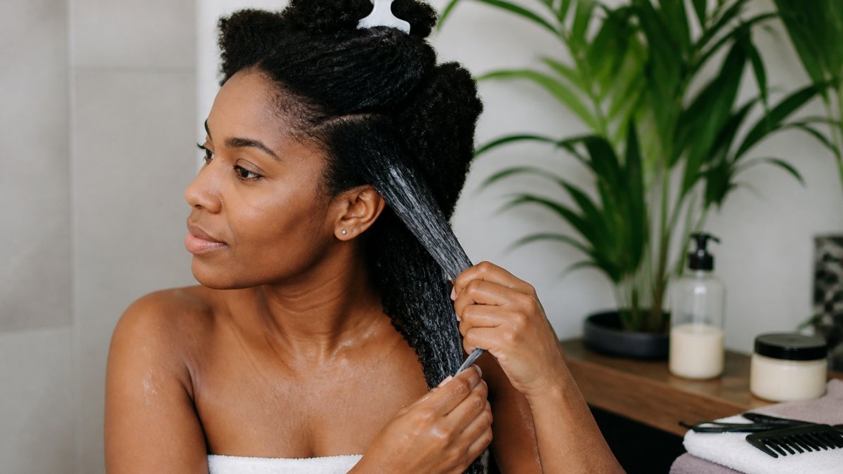 Moisture Retention Tips for Natural Hair: 2026 Guide