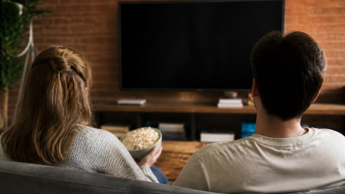 MUBI vs IndieFlix: Which Indie Streaming Service Wins