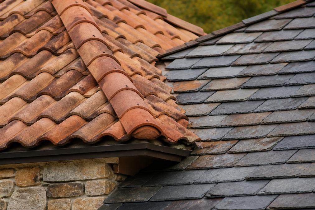 Infographic comparing textures of terra-cotta and slate for native roofing alternatives in Colorado architecture