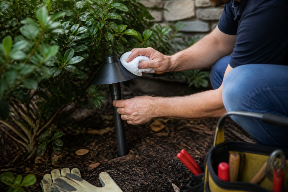 Outdoor Lighting Maintenance Tips for Homeowners