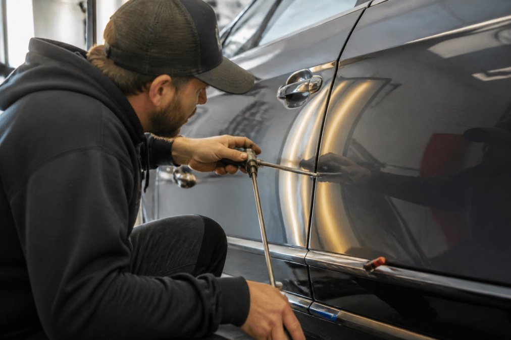 Software tools interface for Professional PDR for paintless dent repair for new cars