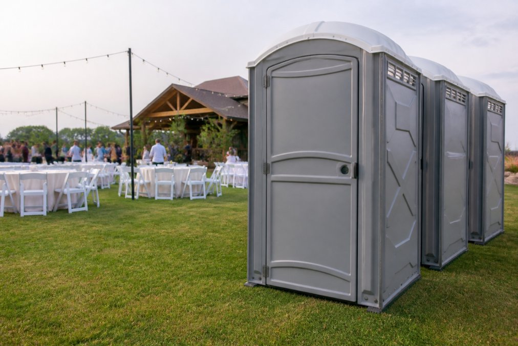 Party Portable Toilet Rental: What to Consider