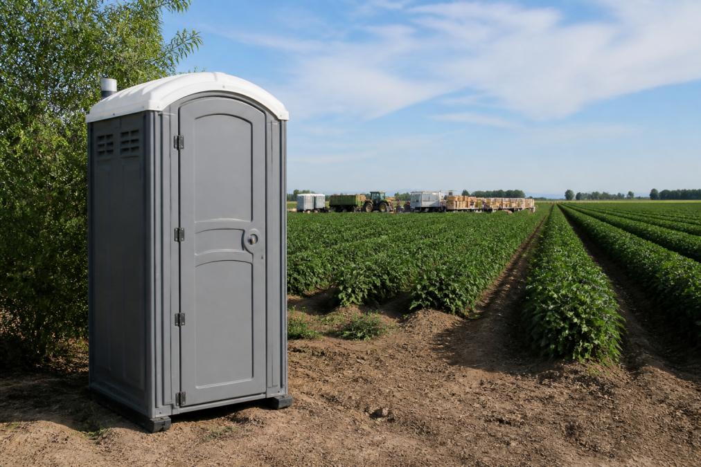 Portable Sanitation for Seasonal Farm Crews