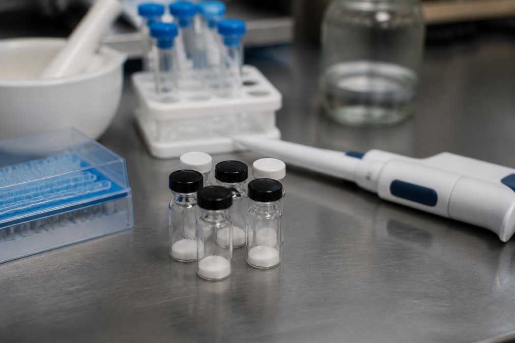 Premium Research Peptides for Sale: Top 7 Vendors Ranked