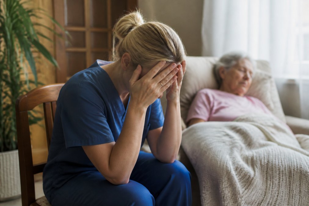Preventing Caregiver Burnout for Families: 2026 Guide