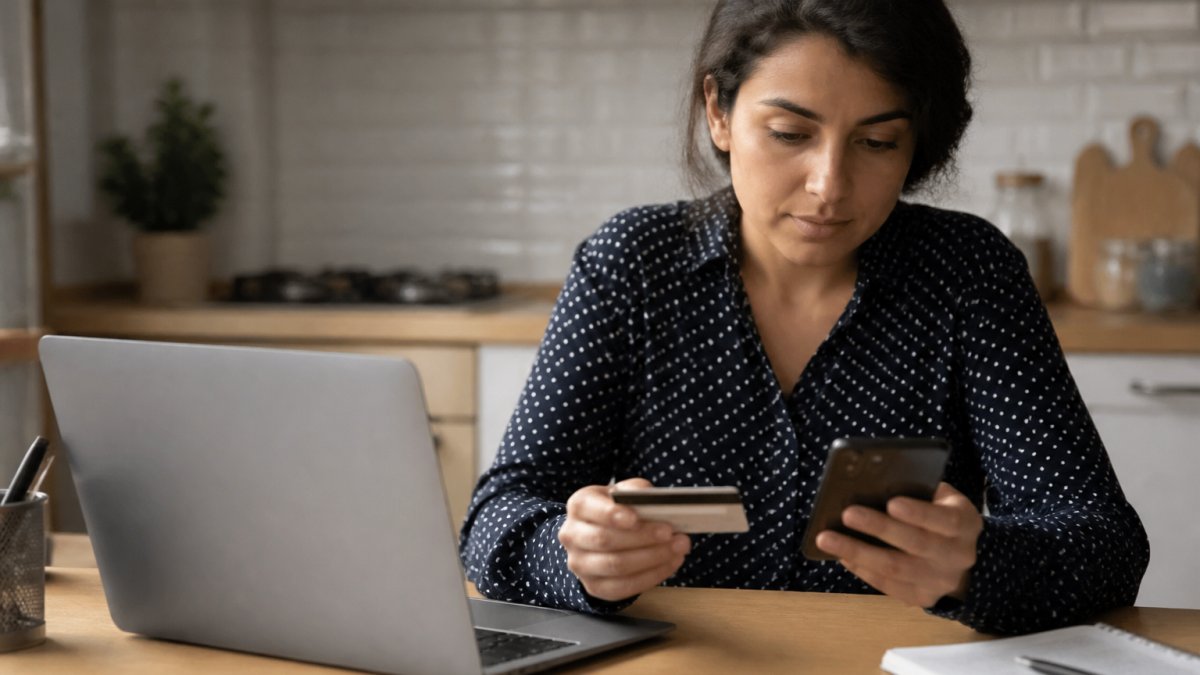 Privacy Tips for Safe Shopping: 7 Steps to Protect Your Data