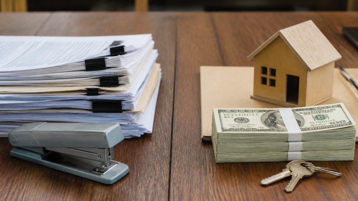 Private Mortgage Lenders vs Traditional Banks 2026