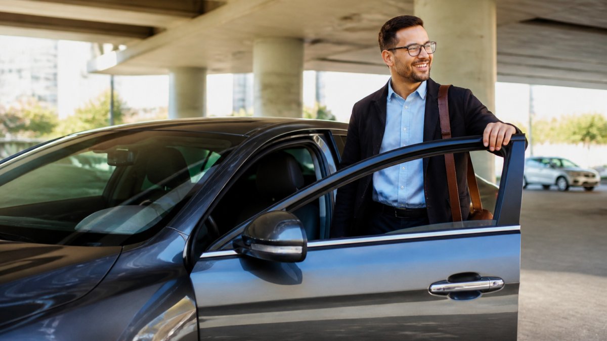 Rental Vehicle Assistance for Commuters: Your Complete Guide