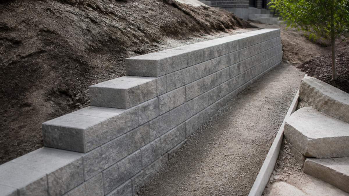 Retaining Wall Builder Penrith: Planning, Materials & Approvals