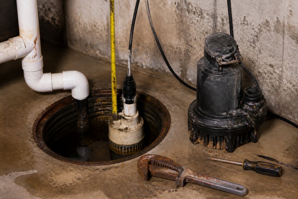 Signs of a Failing Sump Pump: 9 Warning Signs