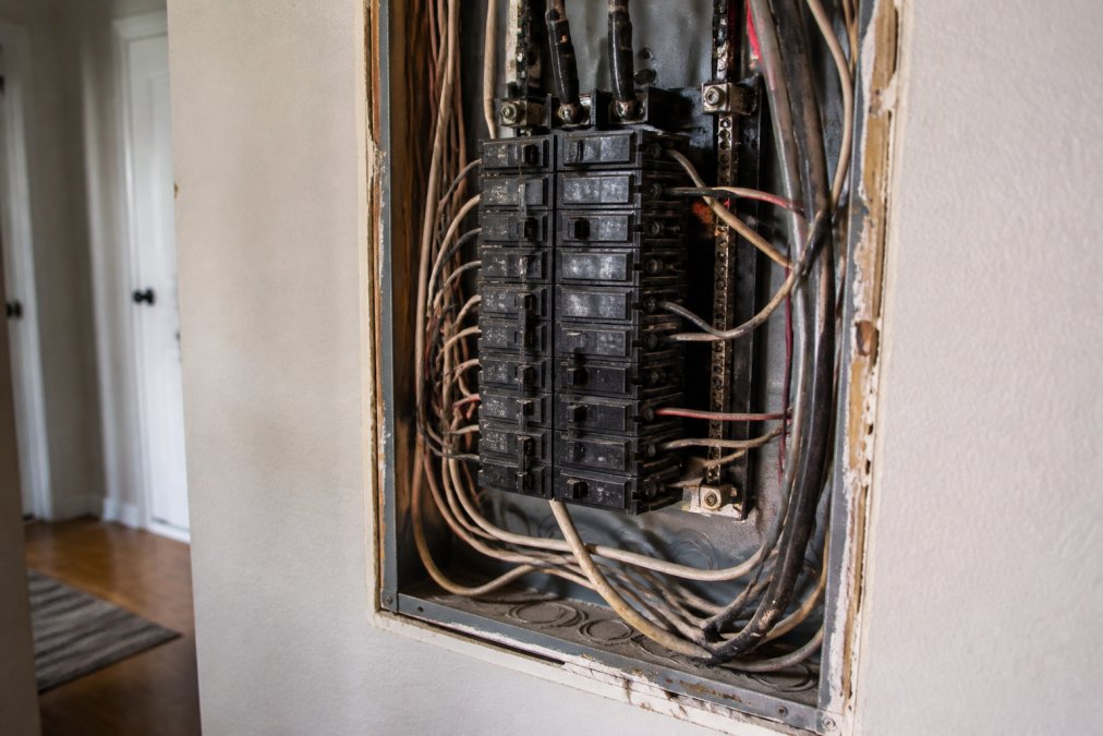 Signs Your Home Needs Electrical Rewiring