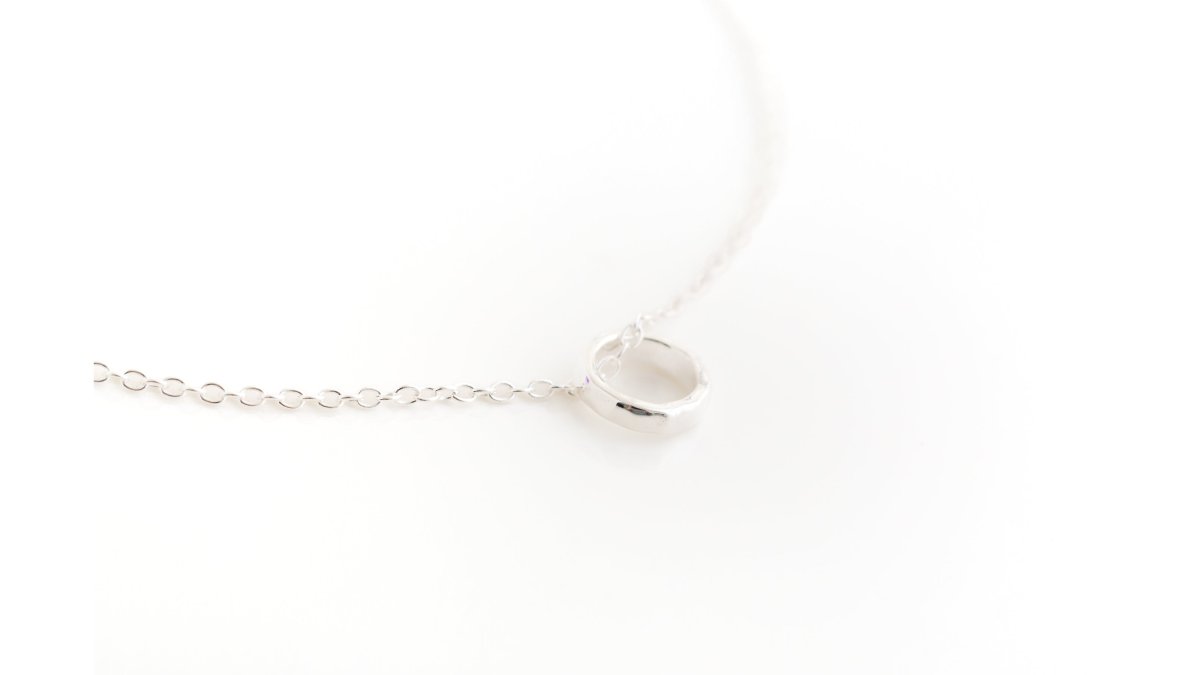 Silver Open Circle Necklace