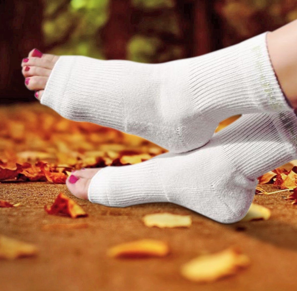 Make every Pedicure Better.....Spa Deluxe Original Pedi-Sox® brand Pedicure Socks