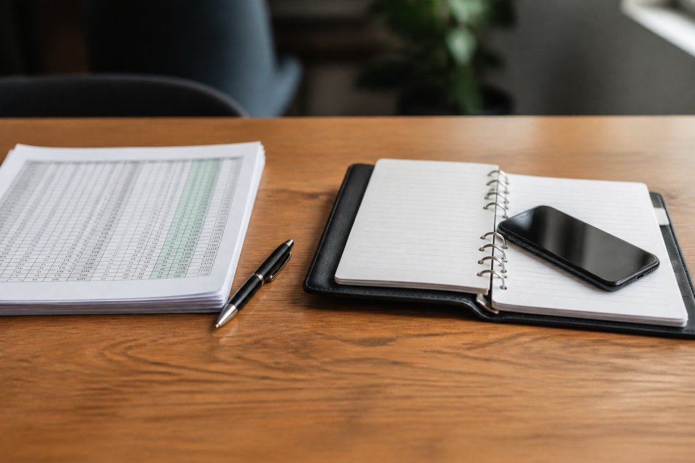 Spreadsheets vs Software for Managing Leads
