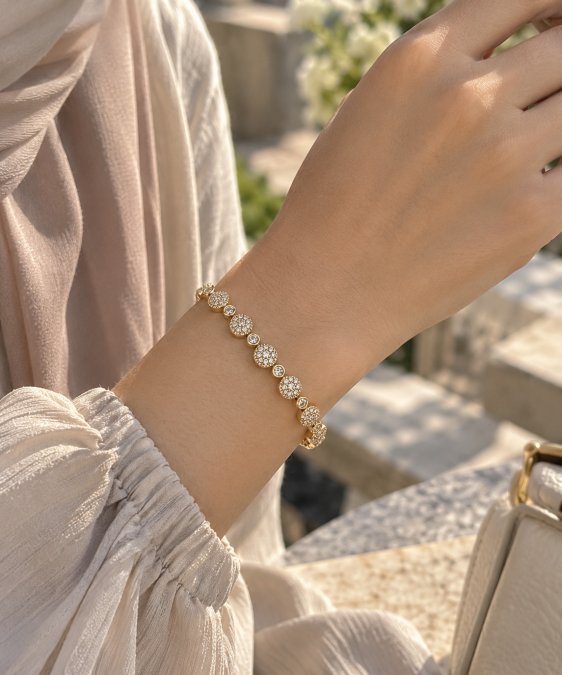 Styling Bold Jewelry for Work: A 2026 Guide