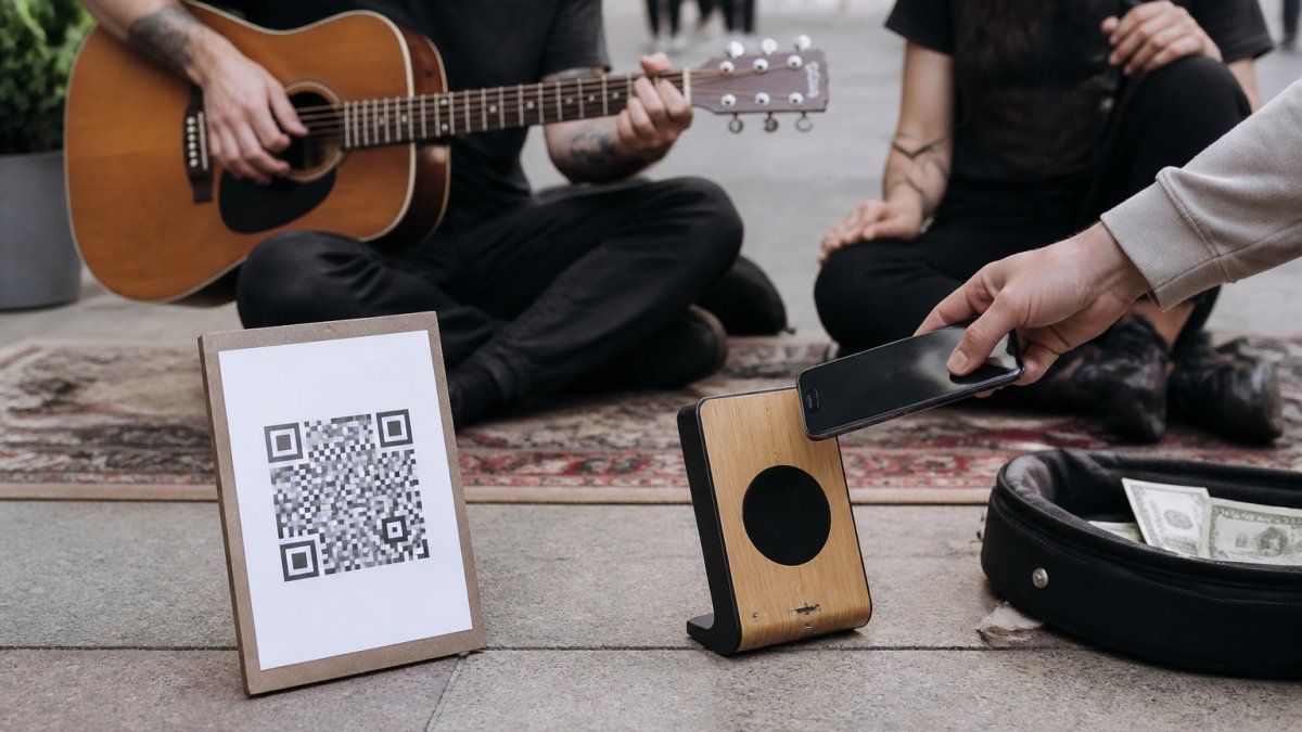 TackPay vs Busk.co: Cashless Tipping Compared