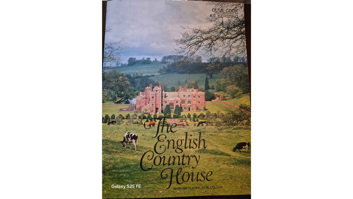 The English Country House