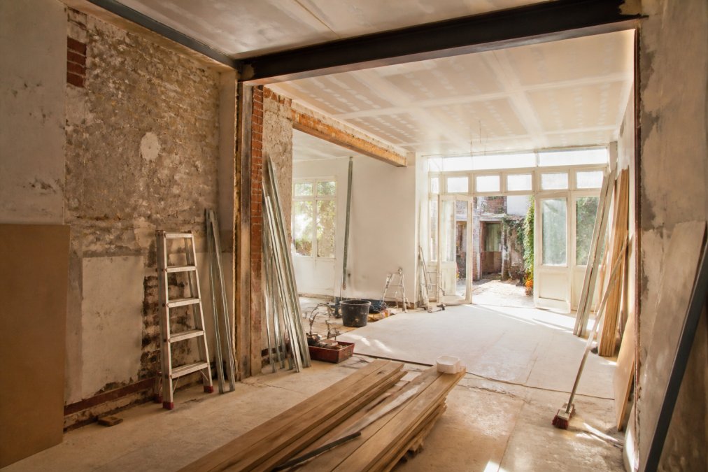 Totaalrenovatie woning Antwerpen: kostenoverzicht 2026