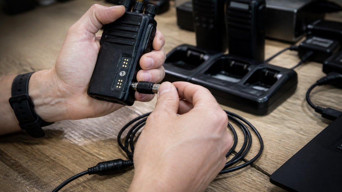 Troubleshooting Radio Cable Connection Issues: A Step-by-Step Guide