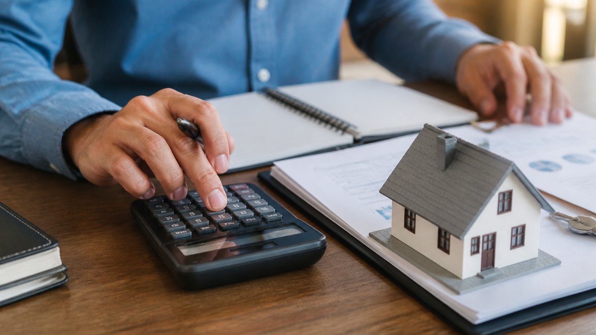 Using DSCR Loans for BRRRR Strategy: 2026 Guide