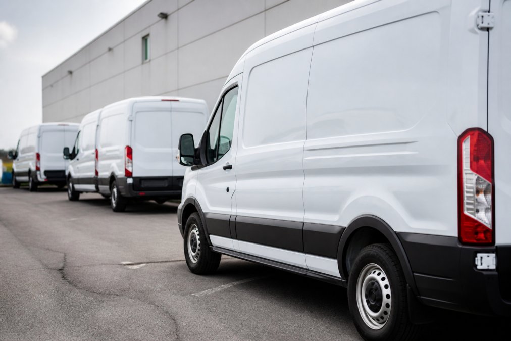 Vehicle Fleet Branding for Local Companies in 2026