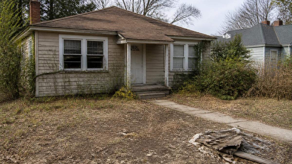 What Devalues a House the Most? 7 Factors to Know