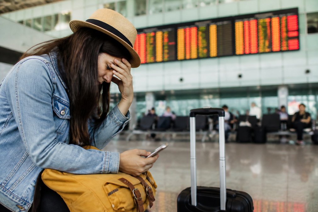 What Happens if Flight Gets Cancelled: Your Rights & Next Steps