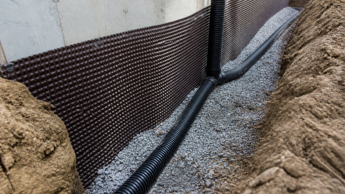 What Is a Curtain Drain and How It Works