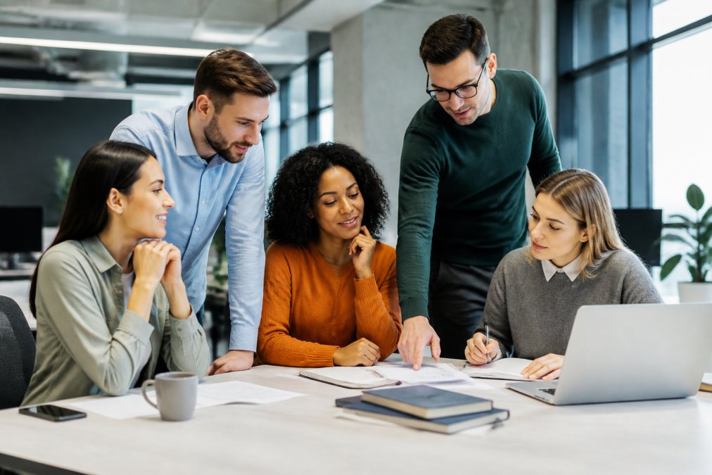What Is a Multi-Agent AI System for Sales Automation?