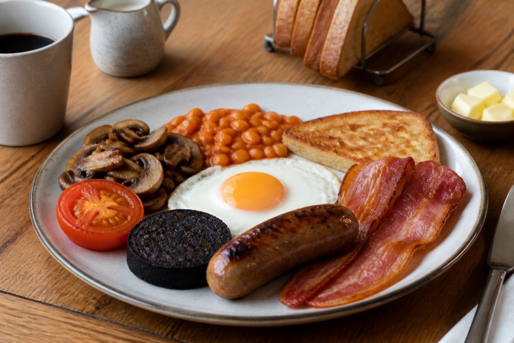 Why a Traditional Scottish Breakfast Is a Must in Skye