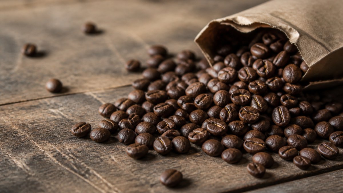 Why Coffee Loses Flavor After Roasting