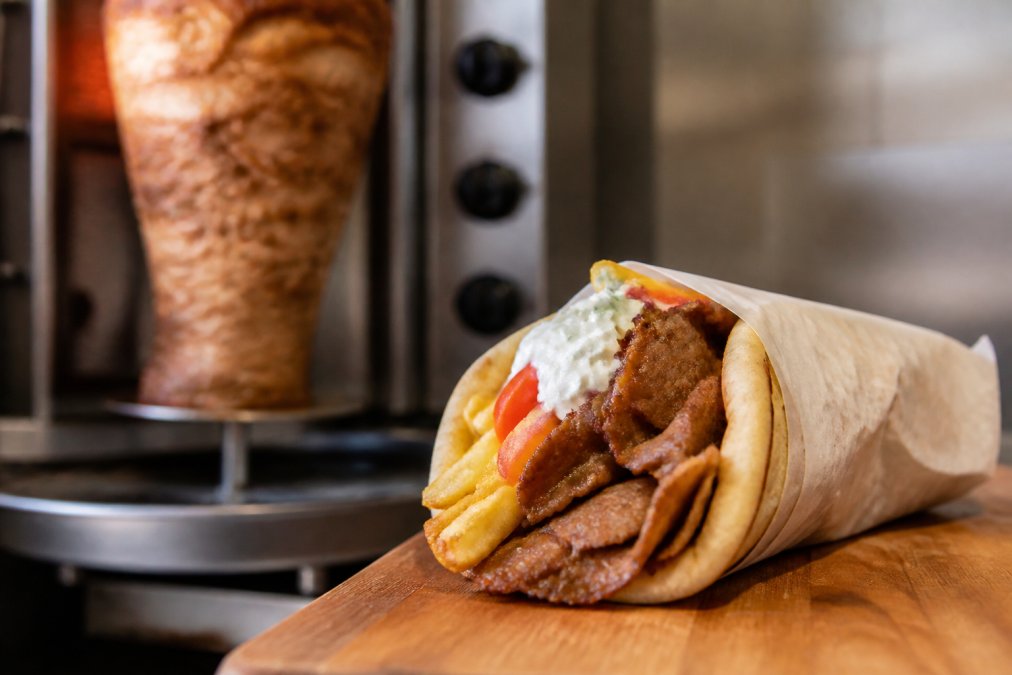 Why Fresh Gyros Are Better: The Science & Taste