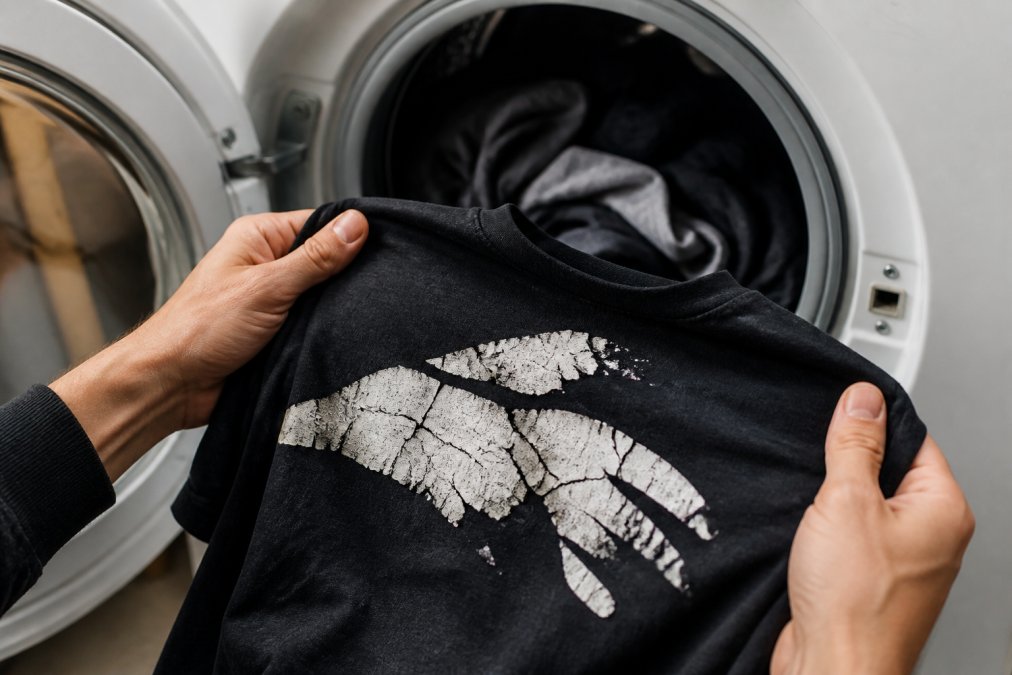 Why Printed T-Shirts Crack After Washing