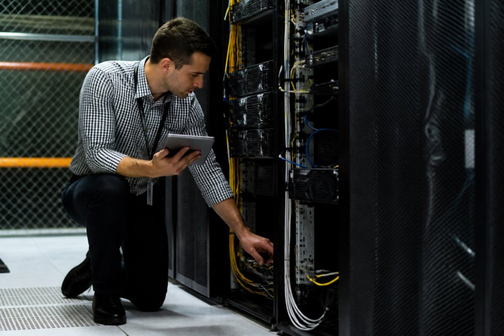 Why Startups Need Proactive IT Management in 2026