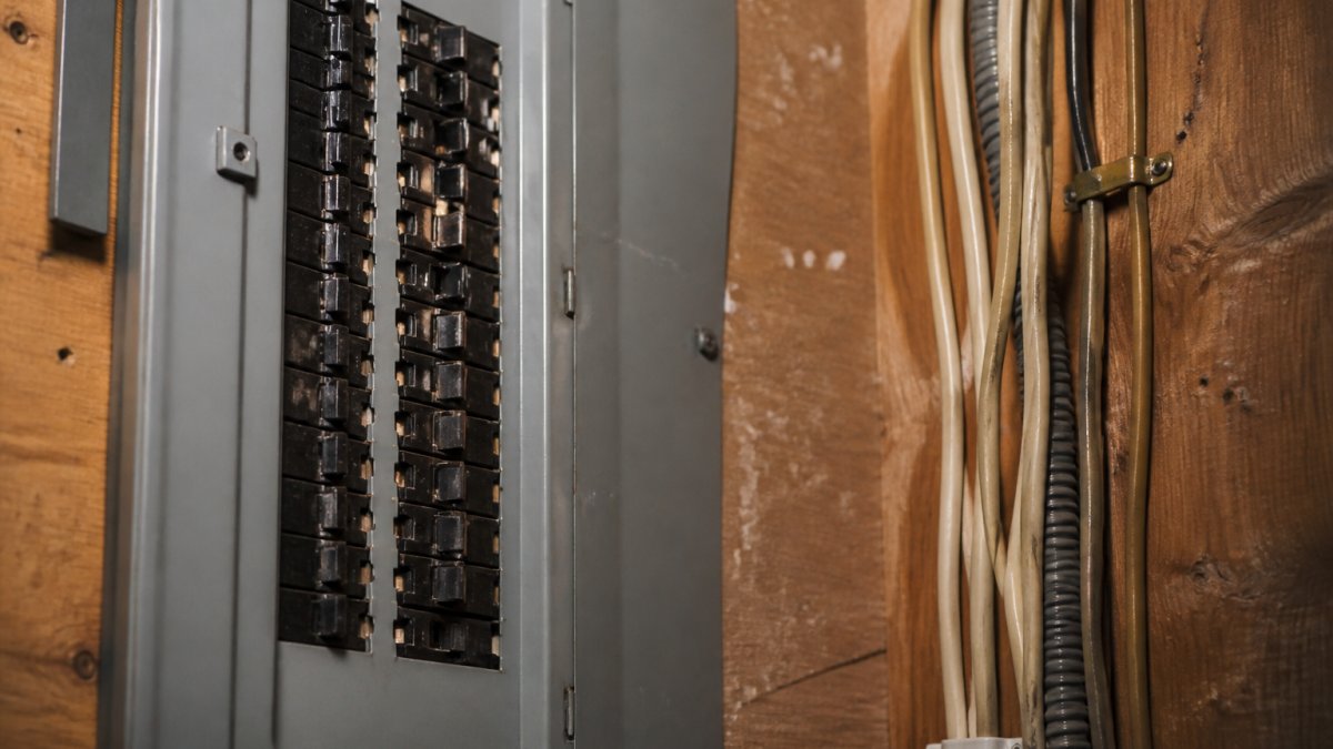 Zinsco Panel Danger: What You Need to Know